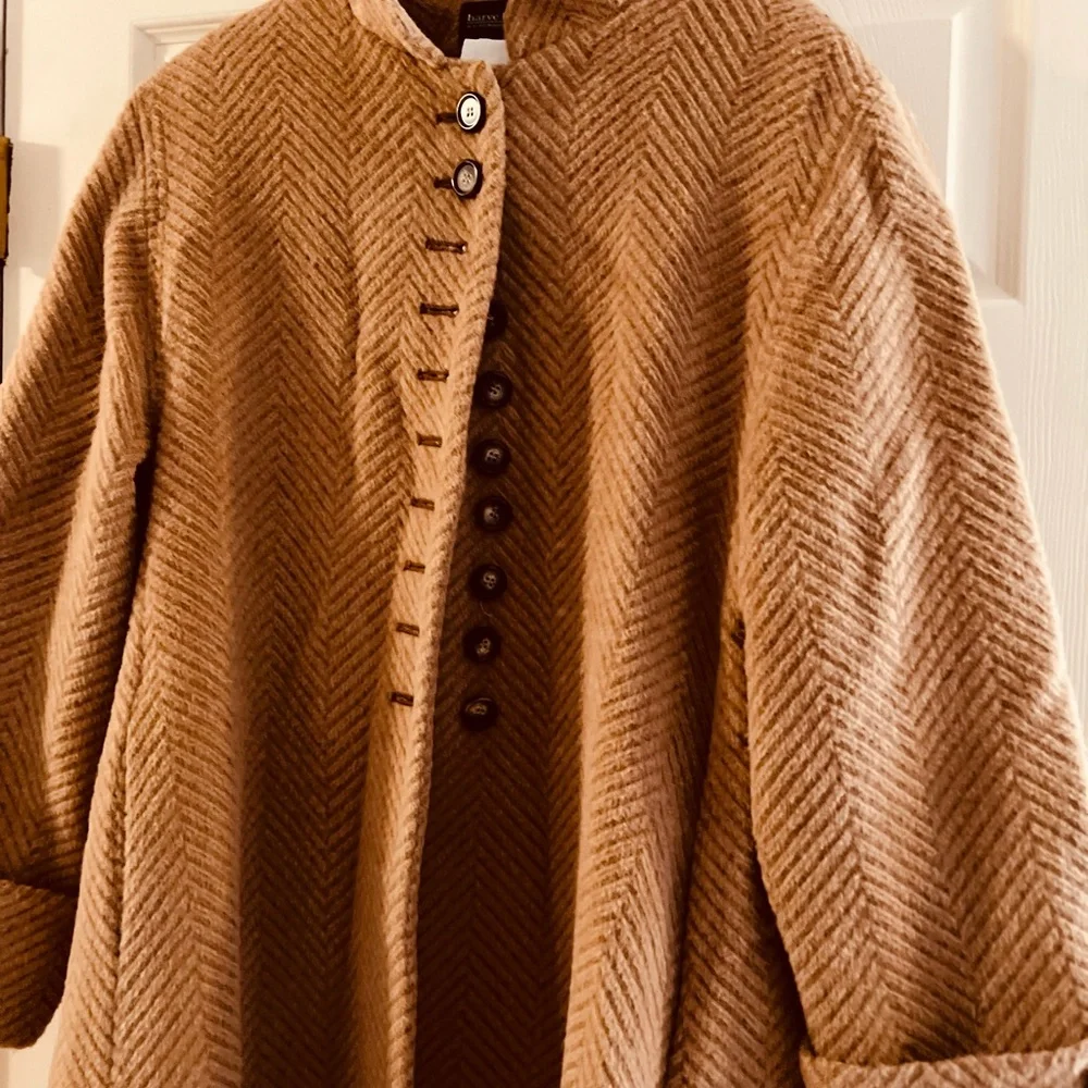 Harve Benard Tan Alpaca Wool and Alpaca Coat Authentic vintage - Picture 3 of 11